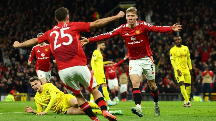 Kết quả Europa League hôm nay 29/11: Hojlund tỏa sáng, MU thắng trận đầu thời Amorim